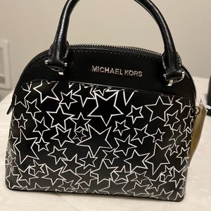 Michael kors black and white stars Emmy purse